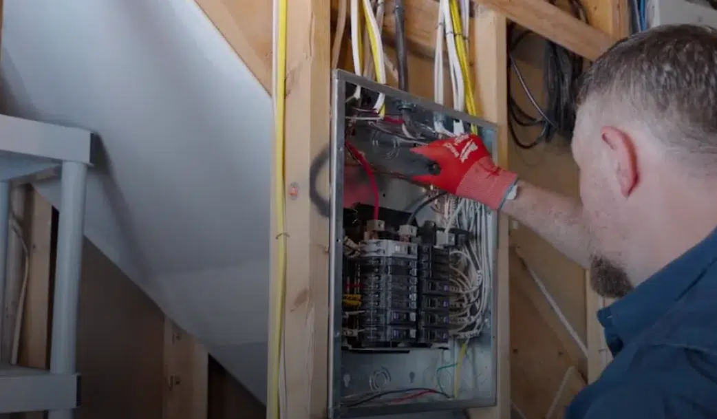 Electrical panel repair in Denver, CO