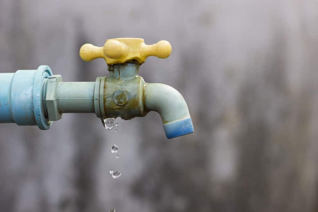 leaky outdoor faucet